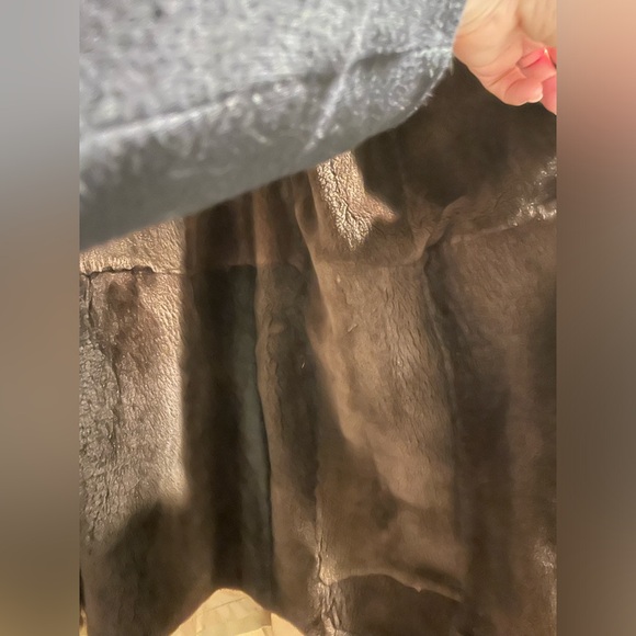 Marisa Minicucci Fur Trim Trench Coat Size 8 - Picture 6 of 12